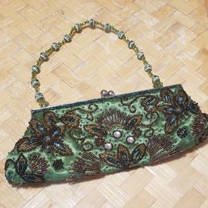 Bisou Bisou Beaded purse
